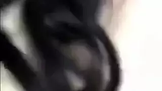 فايره نيك المنقبه راحت الحمام وفشخت كسها وهيا على القاعده وتهيج عشيقها