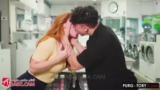 سكس مترجم رائحة الرجال تثير شهوتها سكس ميلفات