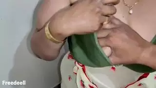 والي زوجة هندية