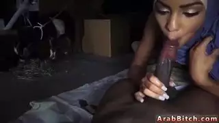 نقطة إنزال الغنيمة العربية، على بعد كم خارج القاعدة
