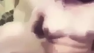 مبادلة زوجة مغربية في المنزل وزوج يصور الجنس المغربي