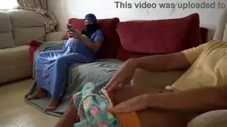 العربية جبهة تحرير مورو الإسلامية يحصل شاعر المليون في وجهها من استمناء ربيب