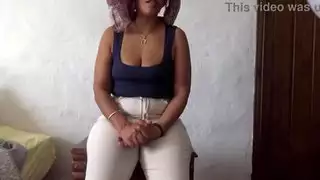 جبهة مورو التركية ليست خائفة عندما يمارس الجنس مع الطبيب الأمريكي الأحمق لها مع قضيبه الكبير