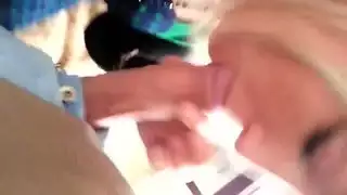 الساخنة الشقراء في سن المراهقة العميق الديك الكبير في بوف