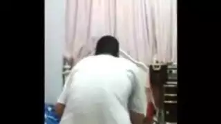 الواد هايج كس مراته اللبوه نياكه وفشخها وهيا تتدلع احلى دلع