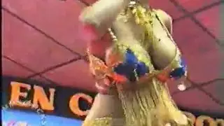 رقص عربي مثير عارية