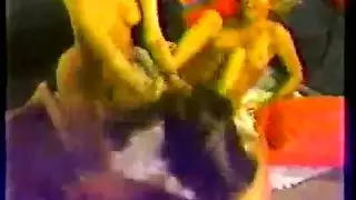لعوب امرأة سمراء فاتنة فالون يفترض أن تركيا منفضة الريش هو شيء عظيم للحصول على متعة القذارة في مثليه يتقاطر المداعبة