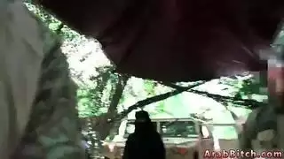 طالب عربي وفتاة عربية مثيرة ساخنة يمارس الجنس مع