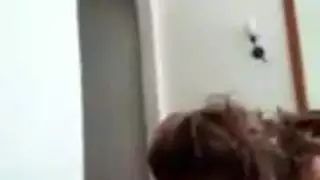 اللسان عظيم في سن المراهقة التركية