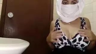 انتشار هذه المرأة فيديو فيديو