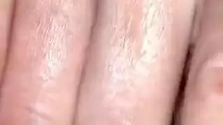 اللسان العربي يمارس الجنس مع زوجتي العربية تستمتع بالجنس
